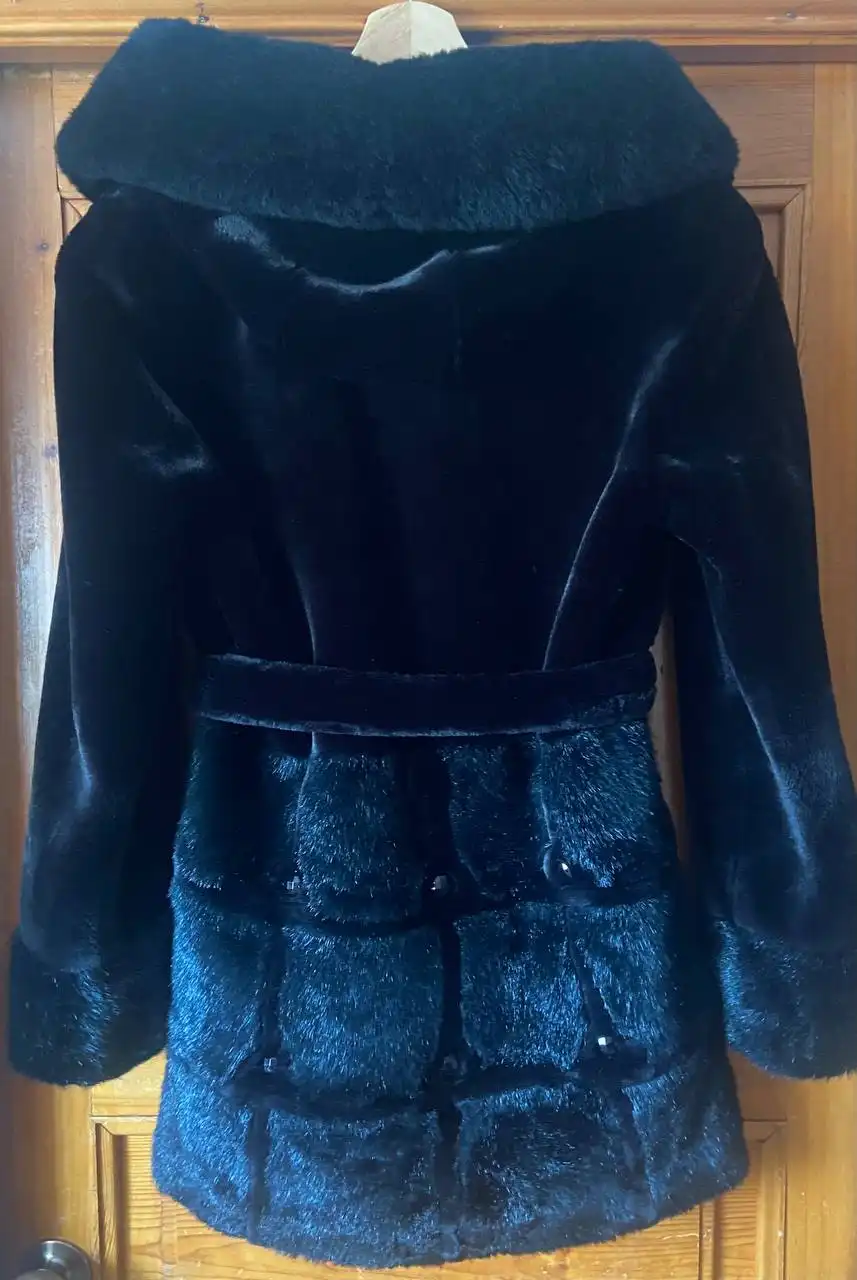 Продам шубу искусственную в хорошем состоянии - Верхняя одежда (Одежда) в Уфа