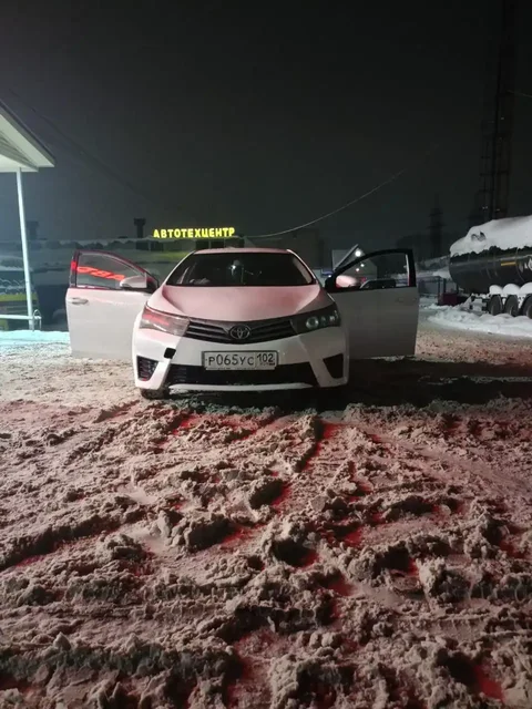 Продажа Тойота Королла 2014 года выпуска - Внедорожник в Уфа