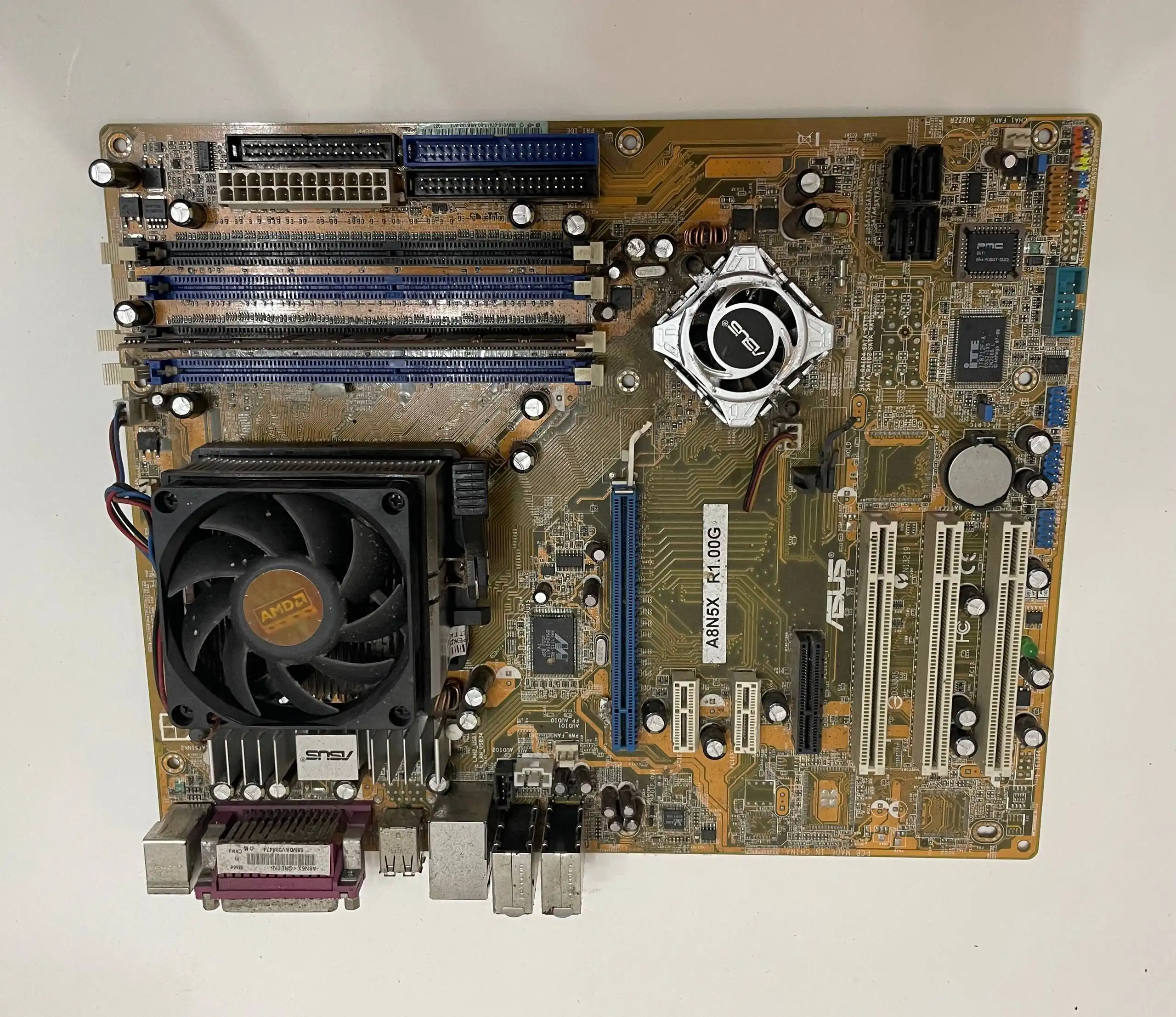 Продажа мужских кед LC Waikiki, женских кроссовок, электроинструмента и компьютерных комплектующих - Барахолка в Уфа