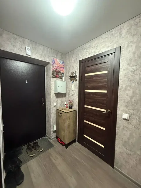 Продажа двухкомнатной квартиры 35 кв.м с ремонтом - Квартиры в Уфа