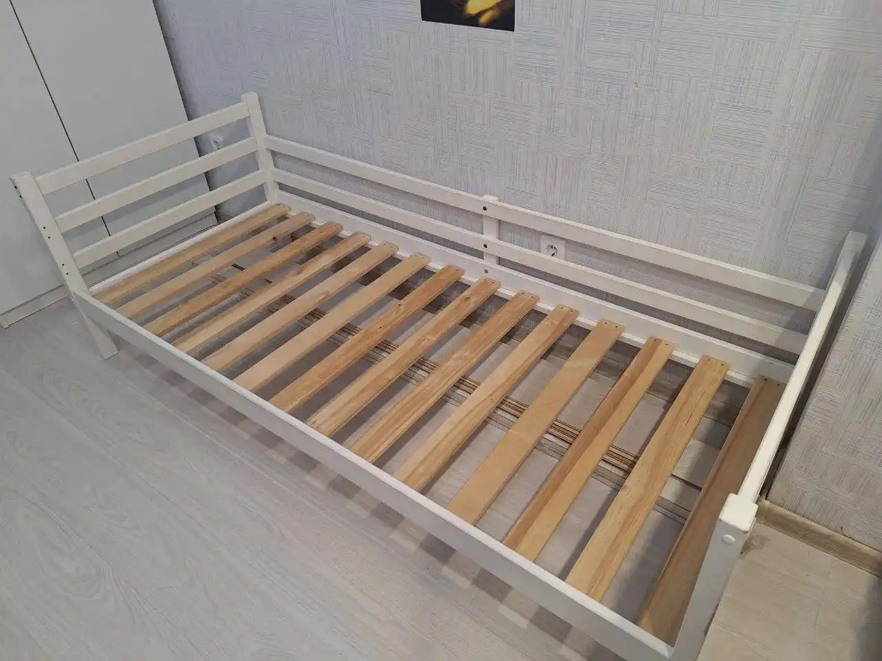 Продам 2 кровати с матрасом - Мебель (Для дома и дачи) в Уфа