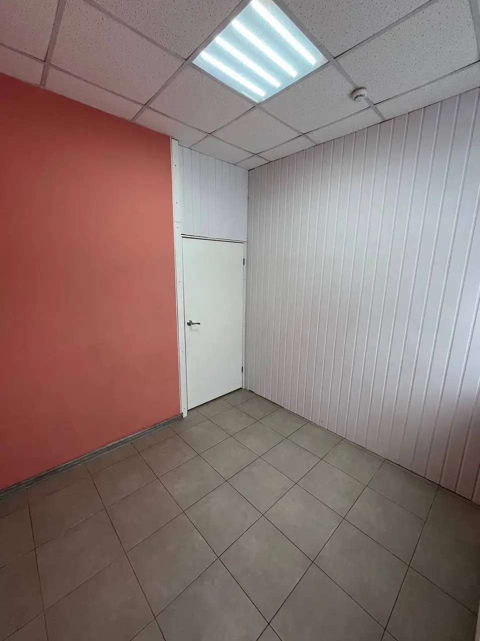 Сдам кабинет на Калимуллина 4 - Аренда коммерческой недвижимости (Недвижимость) в Уфа