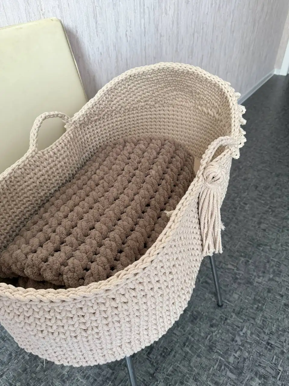 Вязаная люлька для новорожденного ручной работы - Люльки/Колыбели (Товары для детей) в Уфа