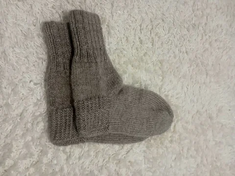 Шерстяные носки ручной вязки к 23 февраля - Одежда в Уфа