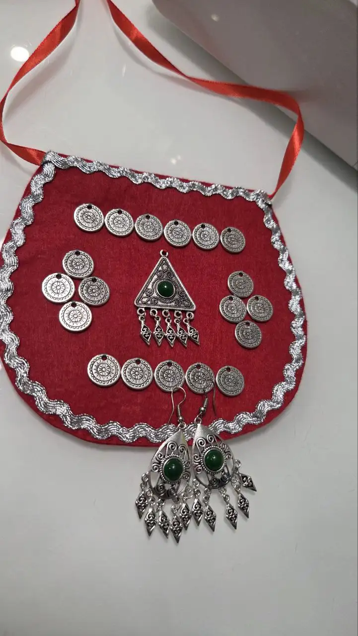 Продам, подробности в личку - Барахолка в Уфа