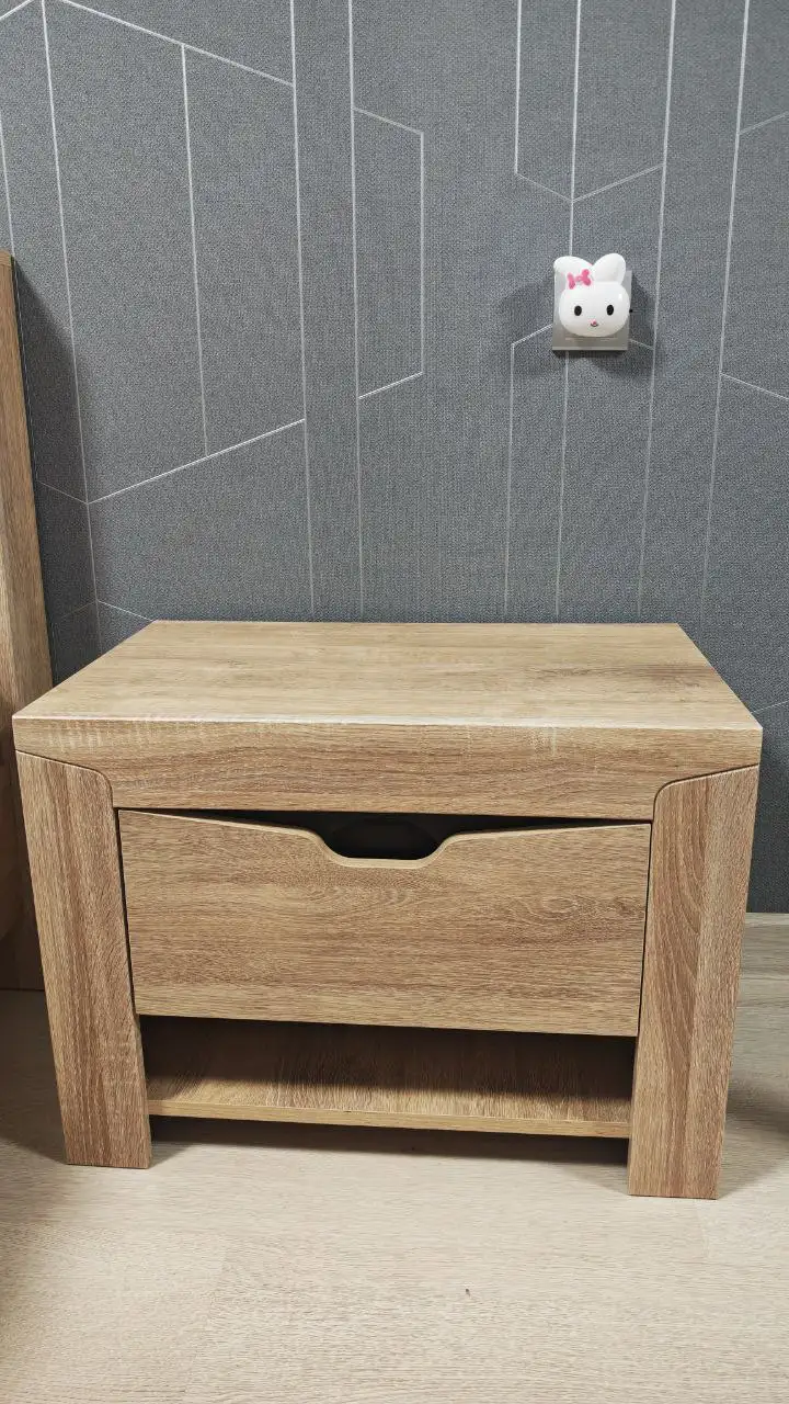 Кровать 160x200 с прикроватной тумбой - Мебель (Для дома и дачи) в Уфа