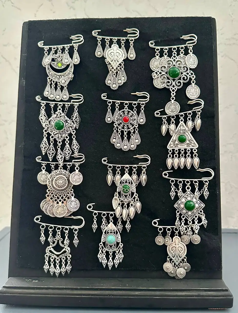 Ювелирные украшения к 8 марта в наличии - Ювелирные украшения (Барахолка) в Уфа