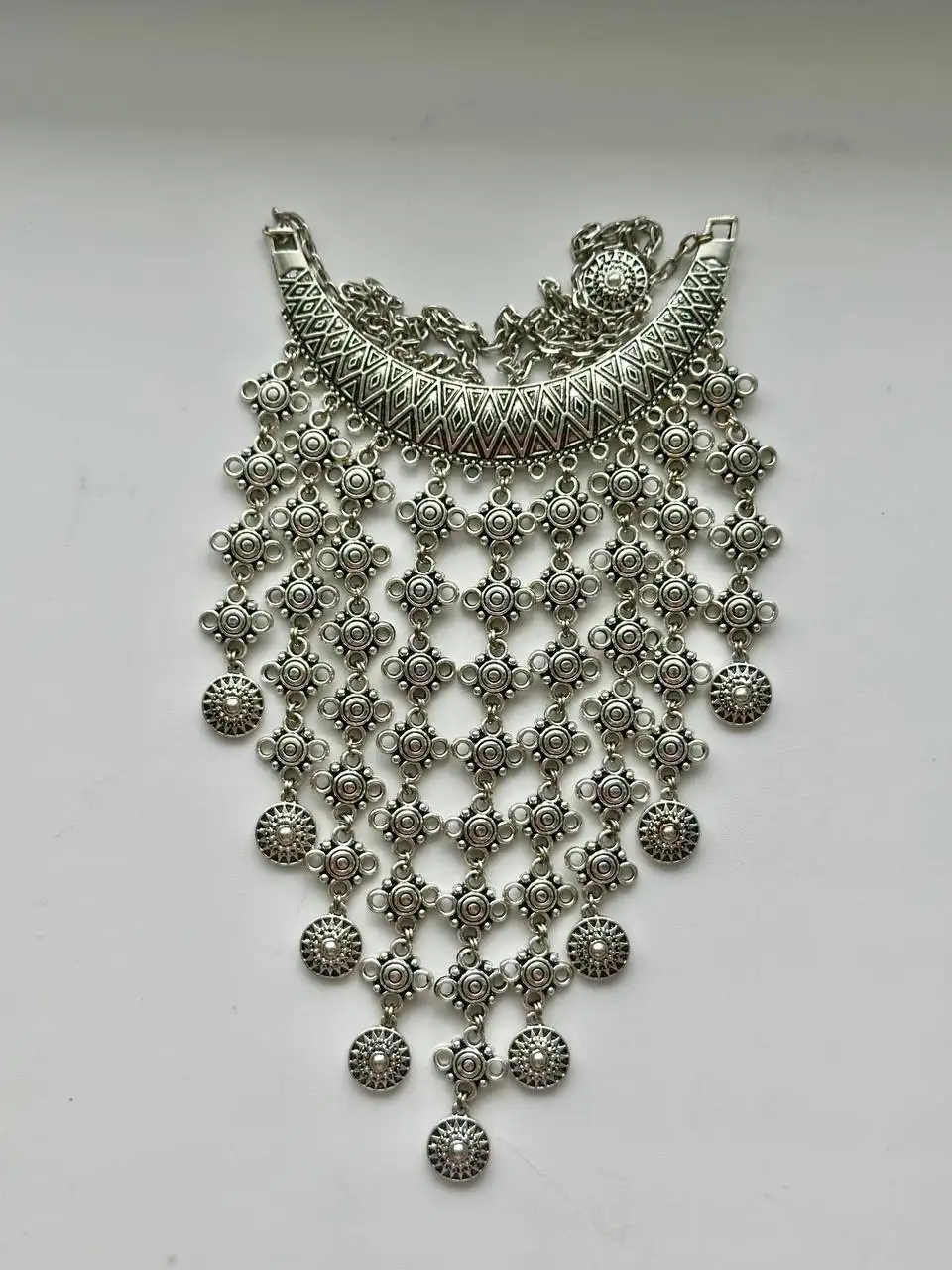 Сережки, брошь-булавка, колье и тика к 8 марта - Бижутерия (Барахолка) в Уфа