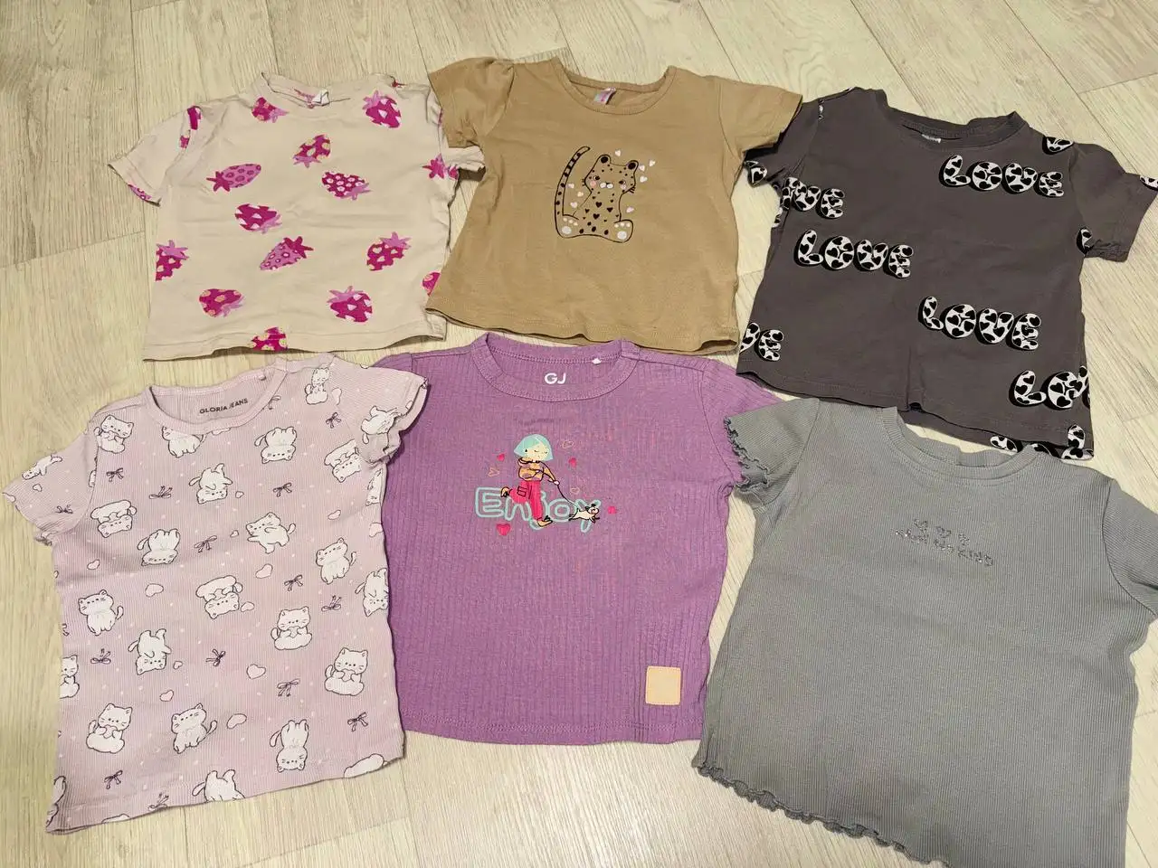 Футболки и юбка в отличном состоянии - Одежда в Уфа