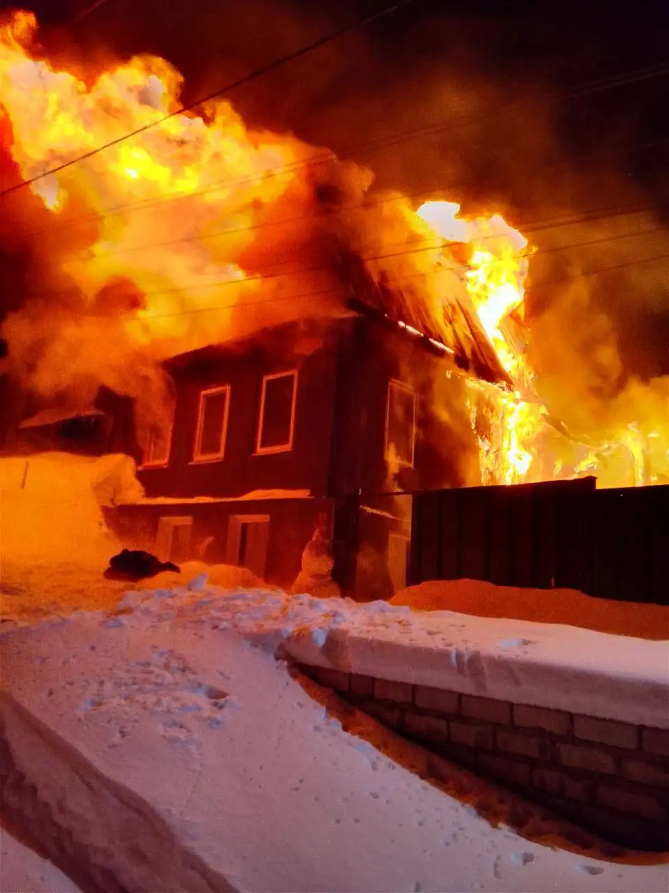 Помощь многодетной семье после пожара - Розыгрыши в Уфа