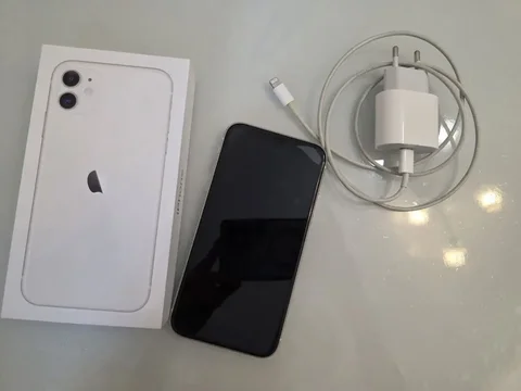 Продам iPhone 11 128 Гб - Электроника в Уфа