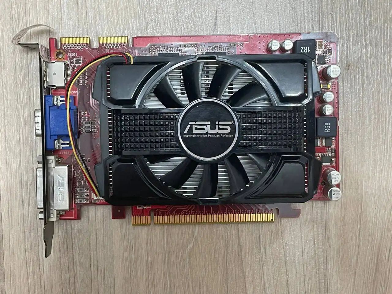 Продажа мужских кед LC Waikiki, женских кроссовок, велосипеда Viper X и других товаров - Барахолка в Уфа