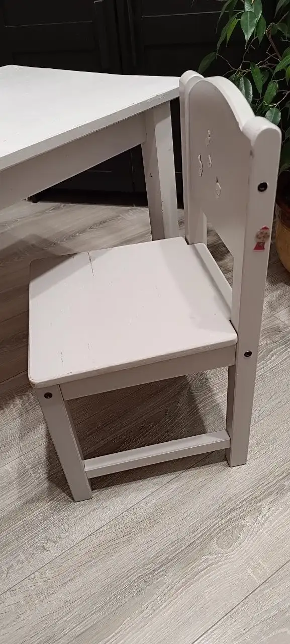 Столик и стульчик ИКЕА с парогенератором - Мебель (Барахолка) в Уфа