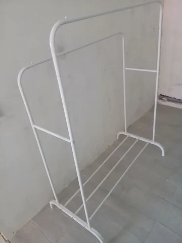 Надёжная вешалка в разобранном виде - Бытовая техника в Уфа