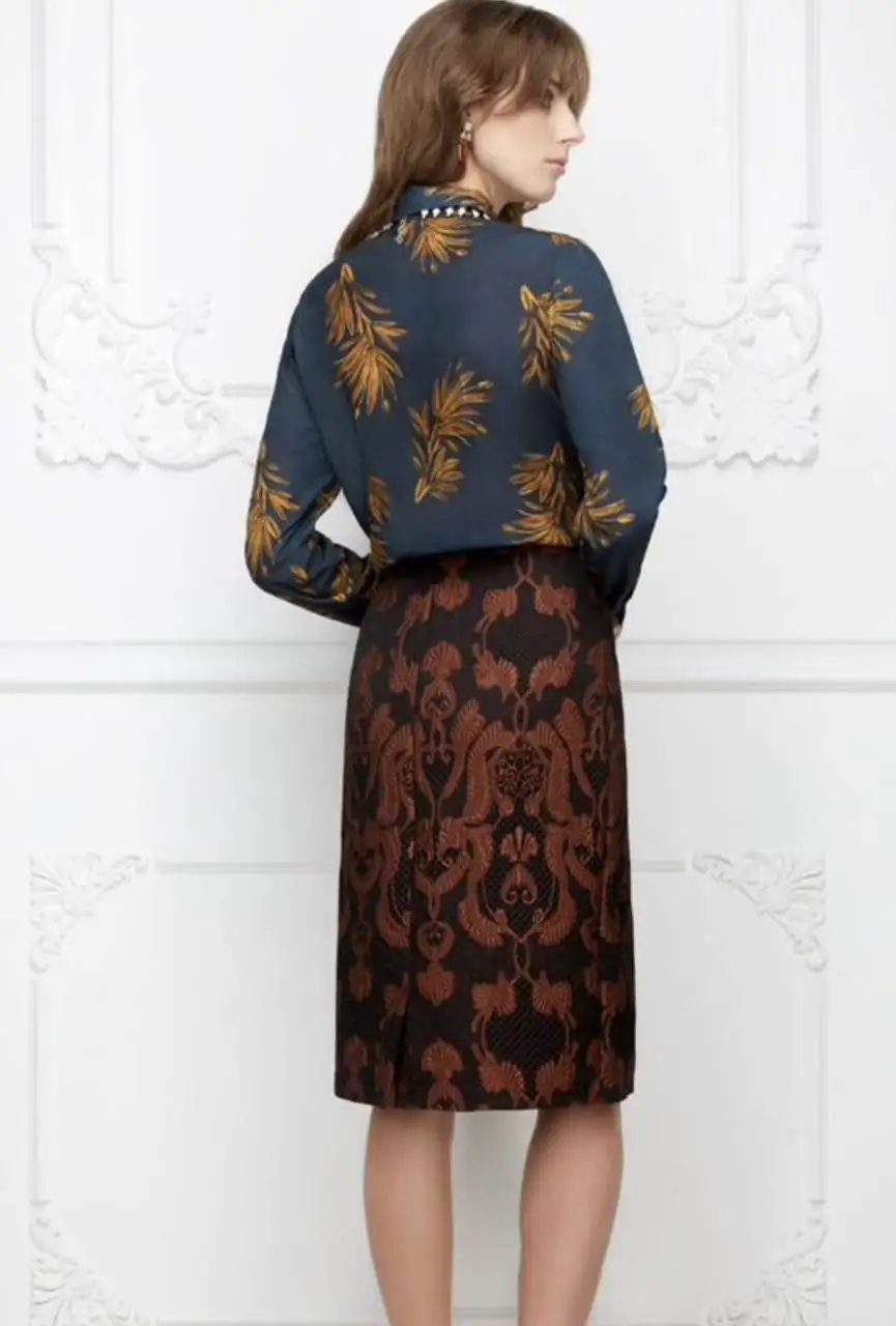 Юбка из барельефного жаккарда с орнаментом «Арабеск» - Женская одежда (Одежда) в Уфа