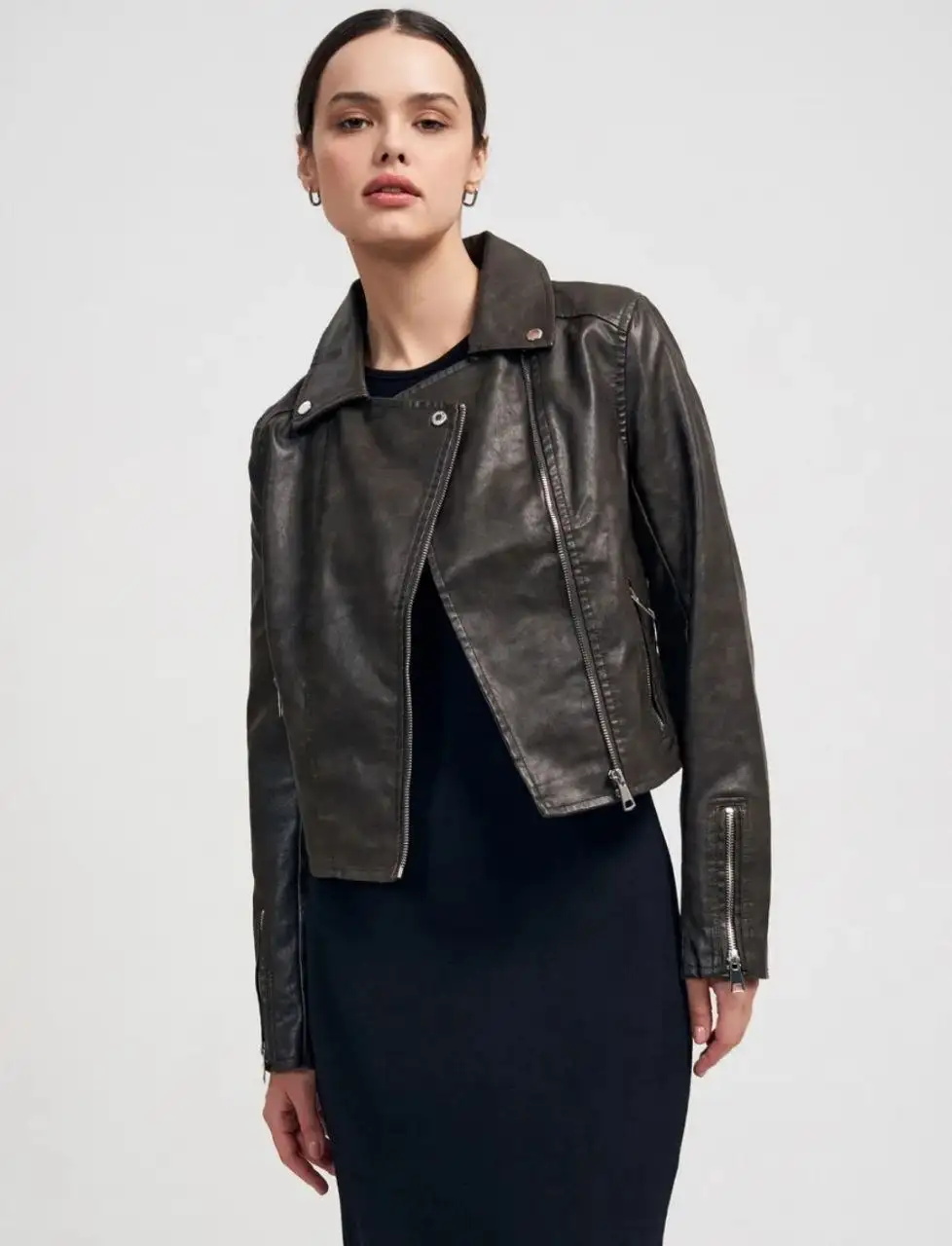 Куртка из экокожи - Верхняя одежда (Одежда) в Уфа