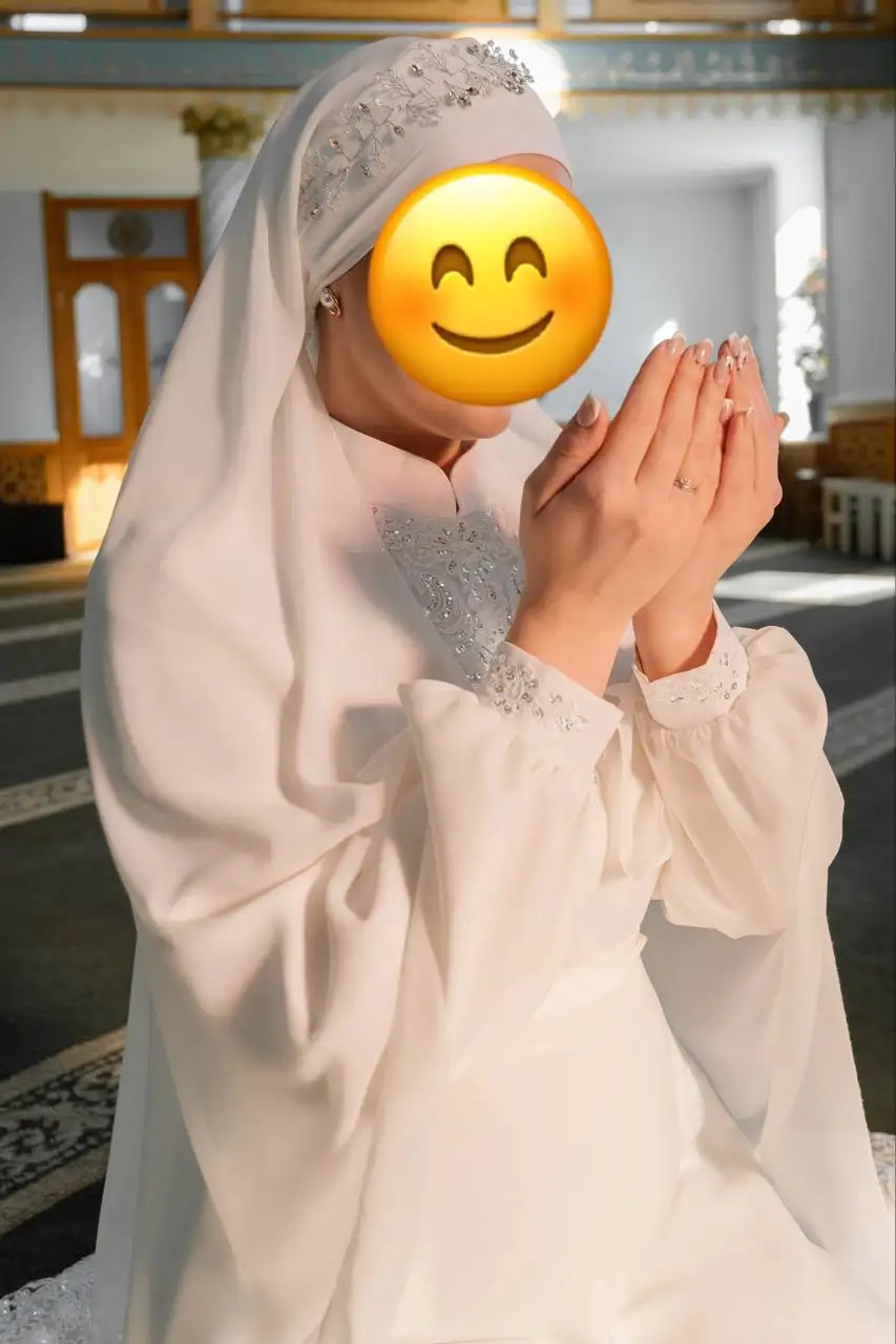 Продам свадебный образ: платье, платок с диадемой, букет - Свадебная одежда (Одежда) в Уфа