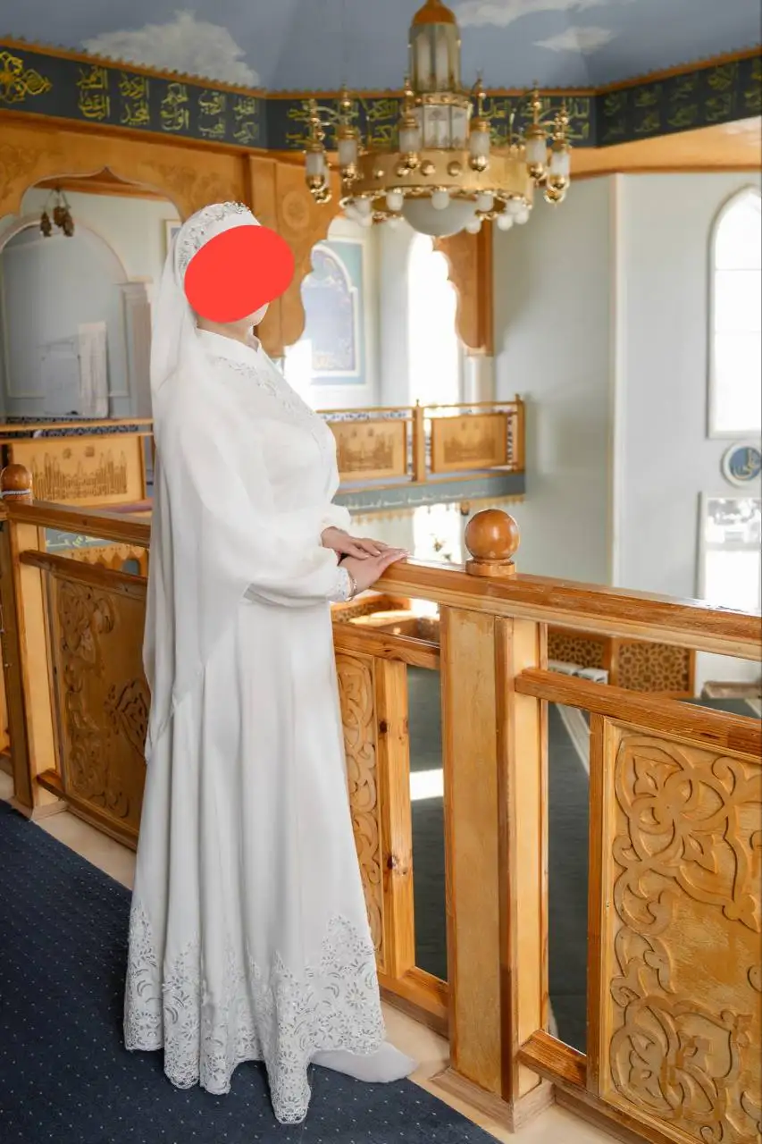 Продам свадебный образ: платье, платок с диадемой, букет - Свадебная одежда (Одежда) в Уфа