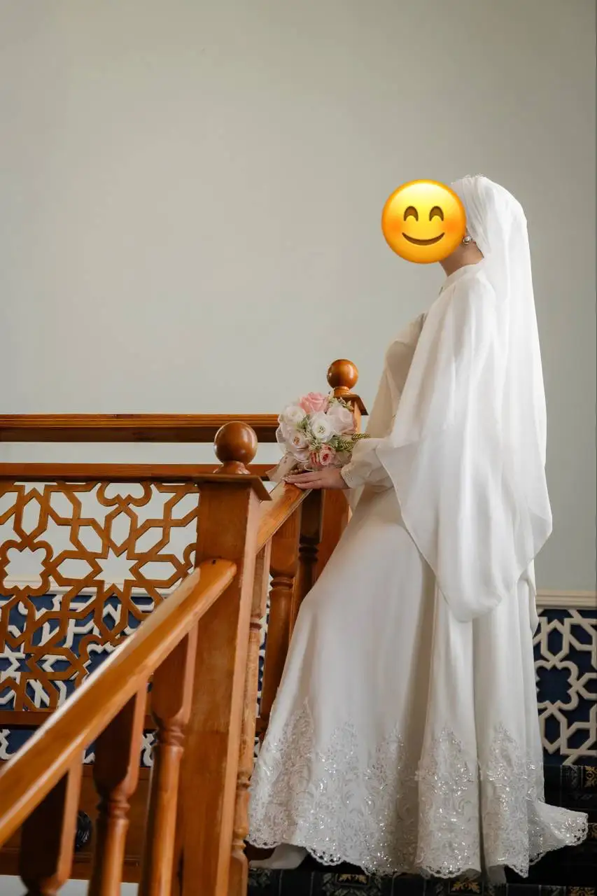 Продам свадебный образ: платье, платок с диадемой, букет - Свадебная одежда (Одежда) в Уфа