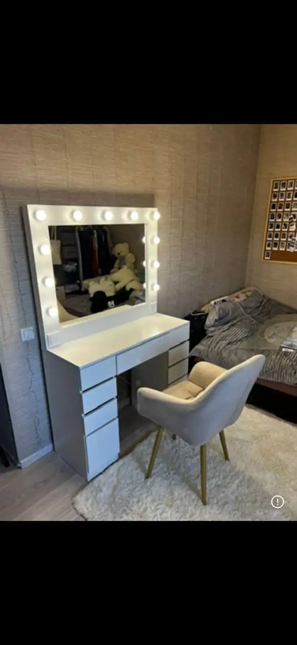 Продам гримерный стол и стул - Мебель (Для дома и дачи) в Уфа