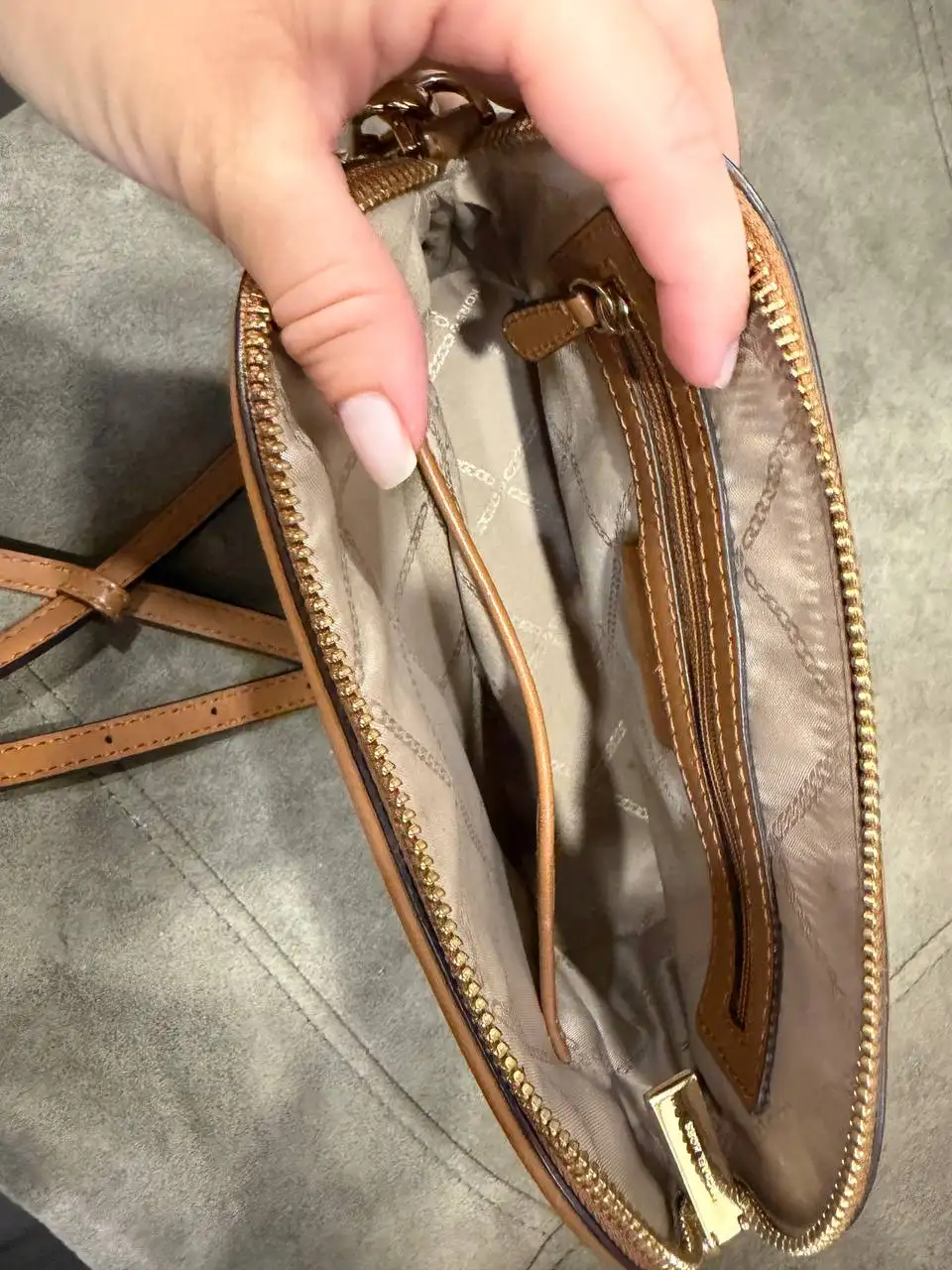 Продам сумку Michael Kors оригинал - Аксессуары (Одежда) в Уфа