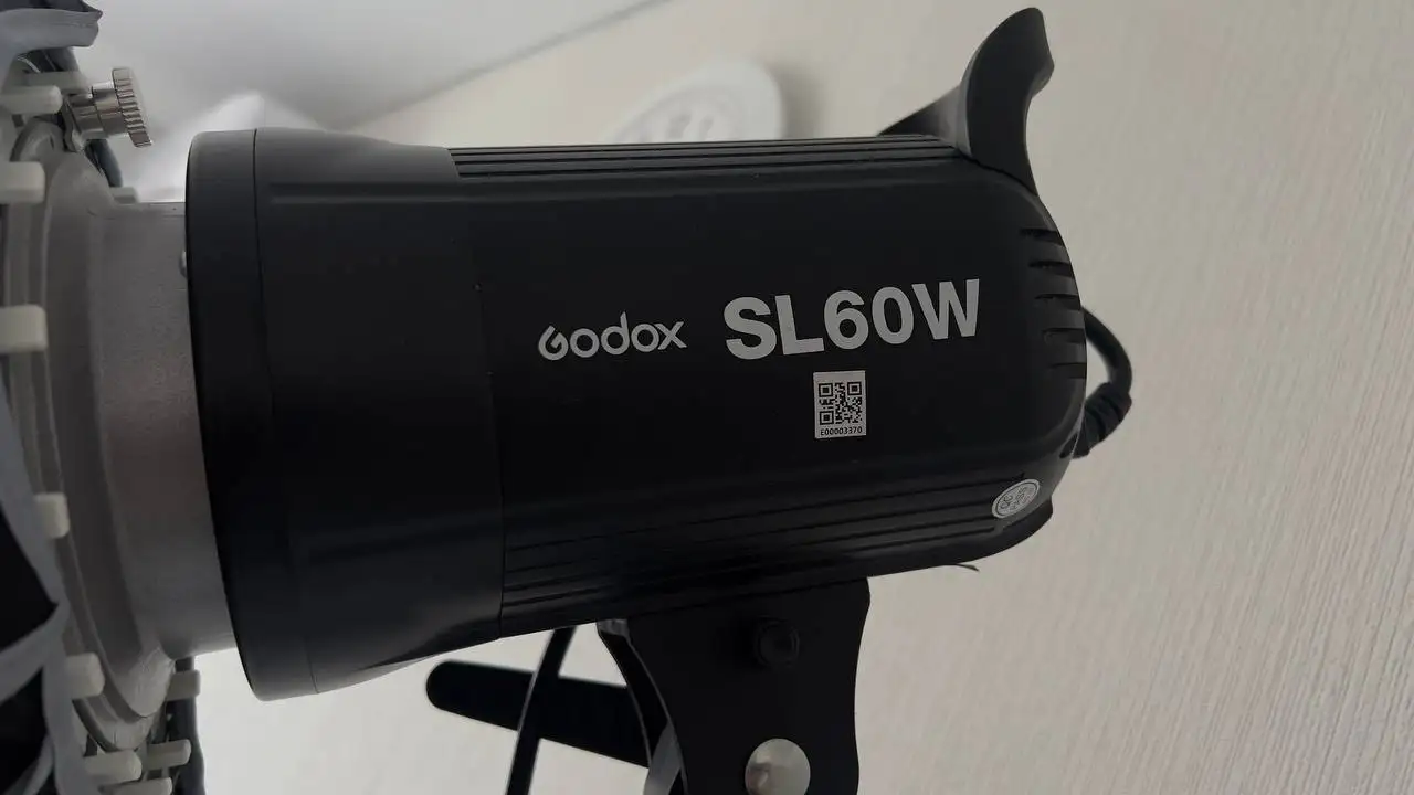 Продам видеосвет Godox SL60W - Электроника в Уфа