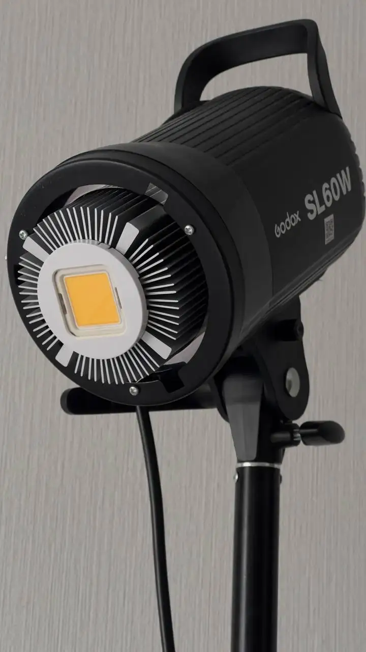 Продам видеосвет Godox SL60W - Электроника в Уфа
