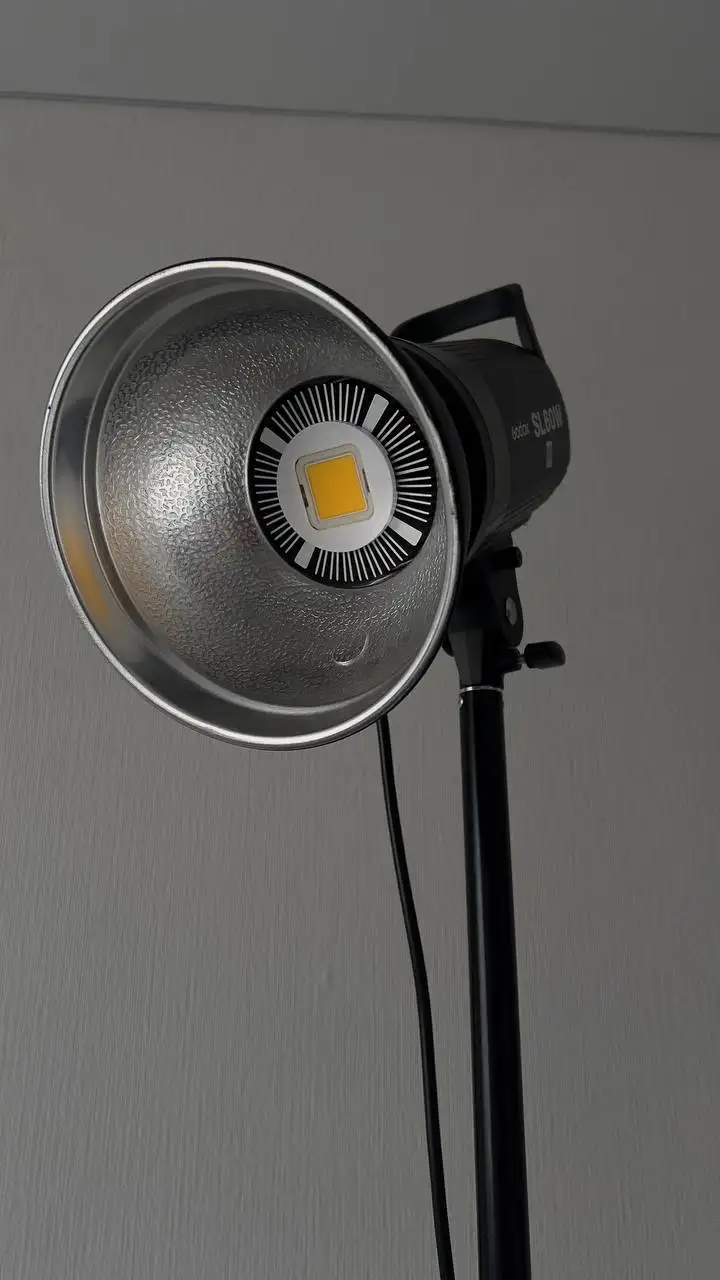 Продам видеосвет Godox SL60W - Электроника в Уфа