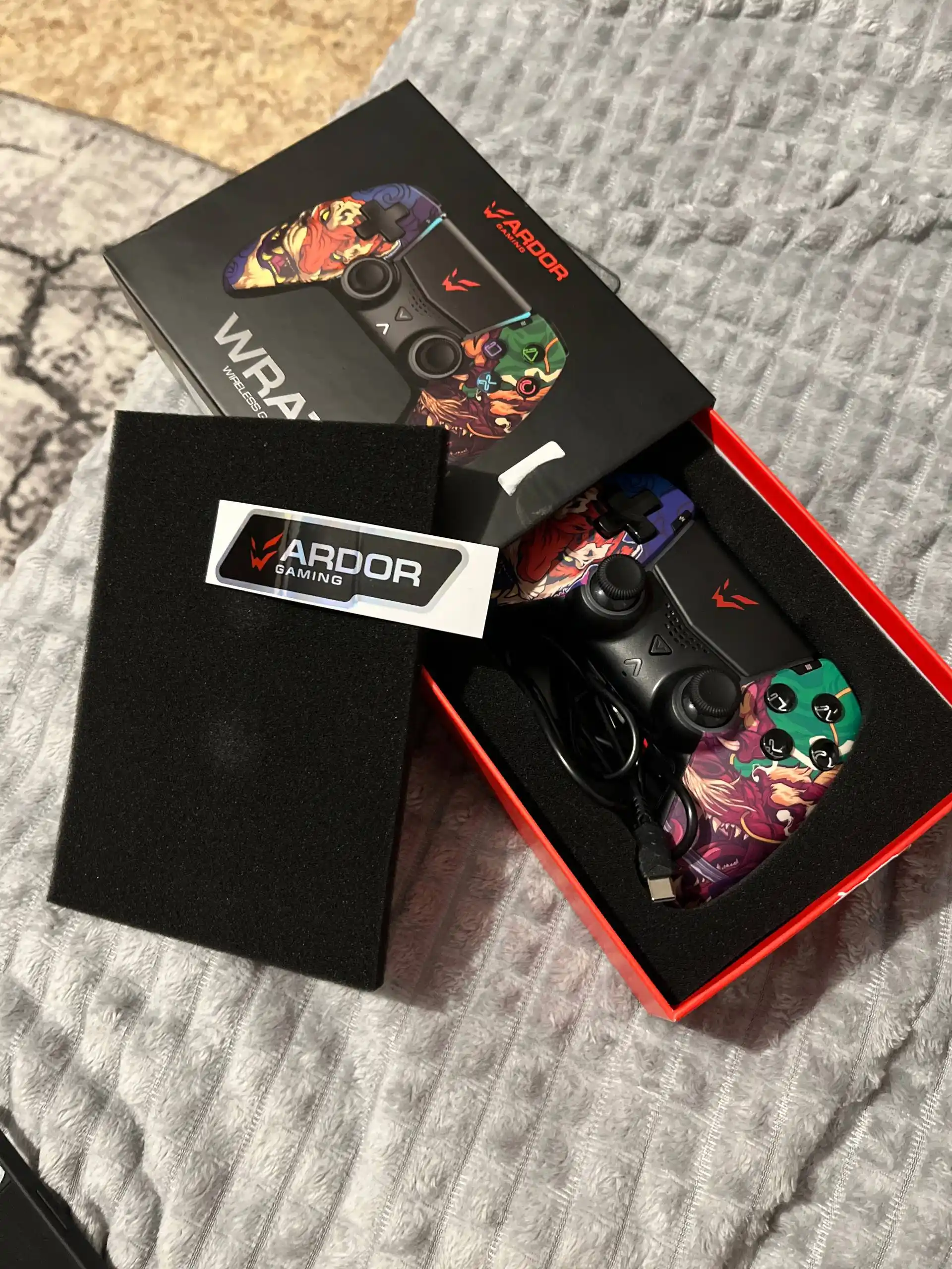 Продам новый геймпад ARDOR