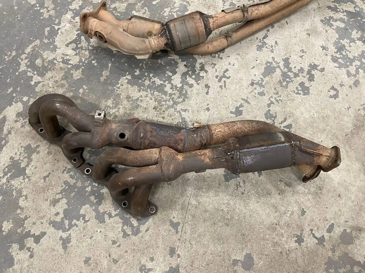 Выпускной коллектор 1JZ-GE VVTI JZX115 - Запчасти в Неизвестно