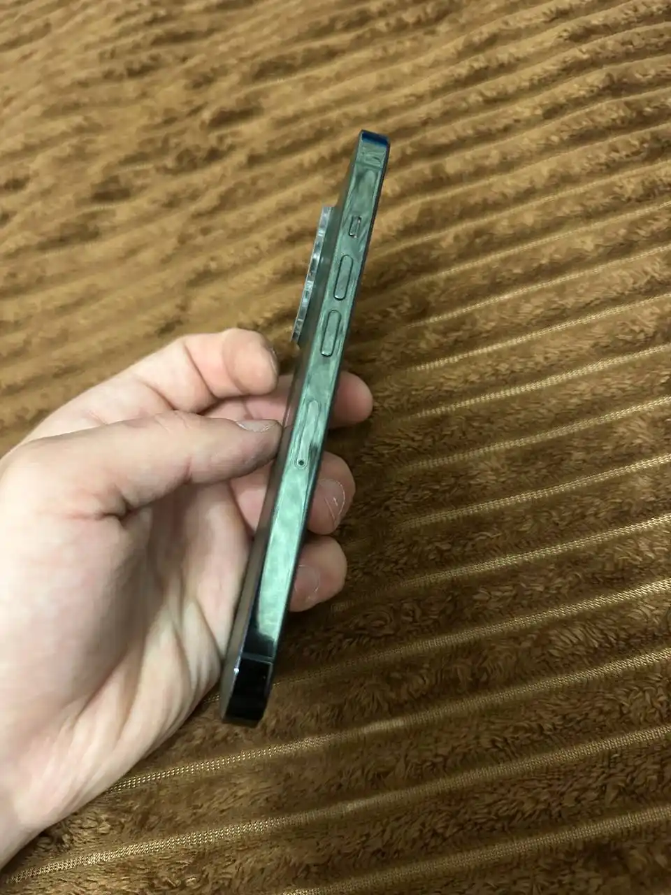 Продам iPhone 13 Pro 256гб