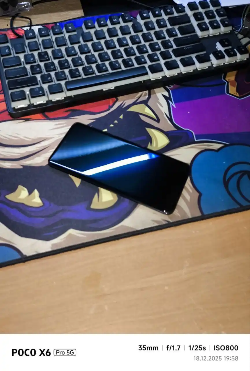 Продам телефон Honor 90