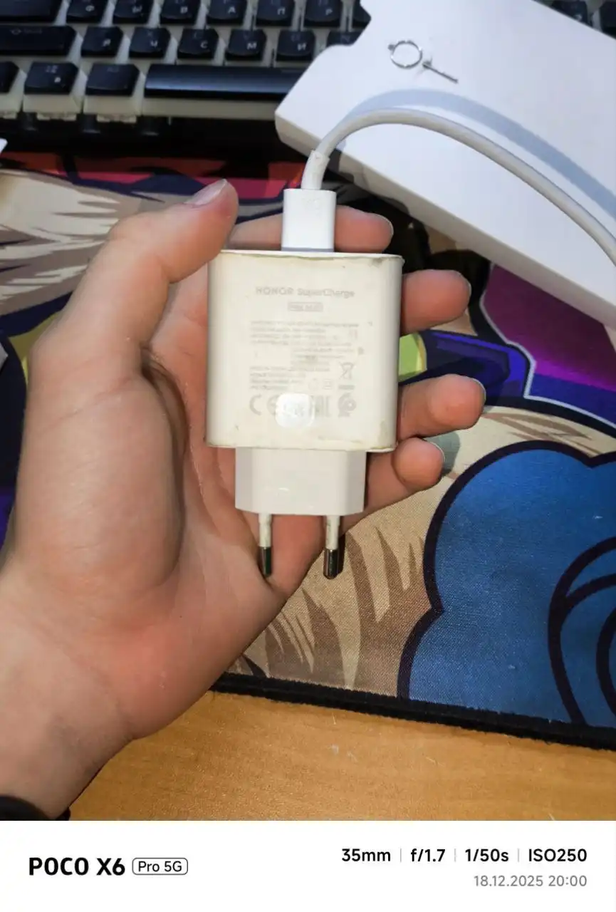 Honor 90 8/256 в отличном состоянии