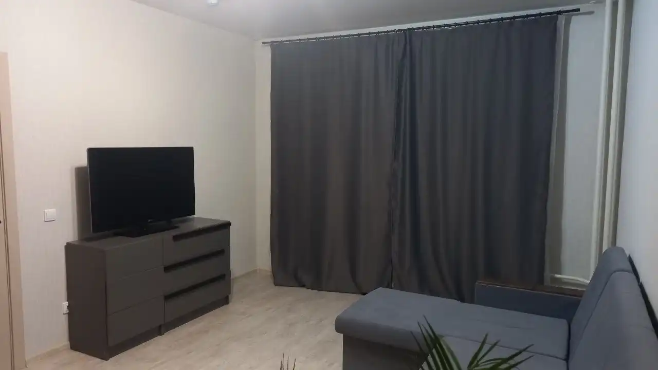 Сдам 1-комнатную квартиру в новом доме на Пролетарской 36а