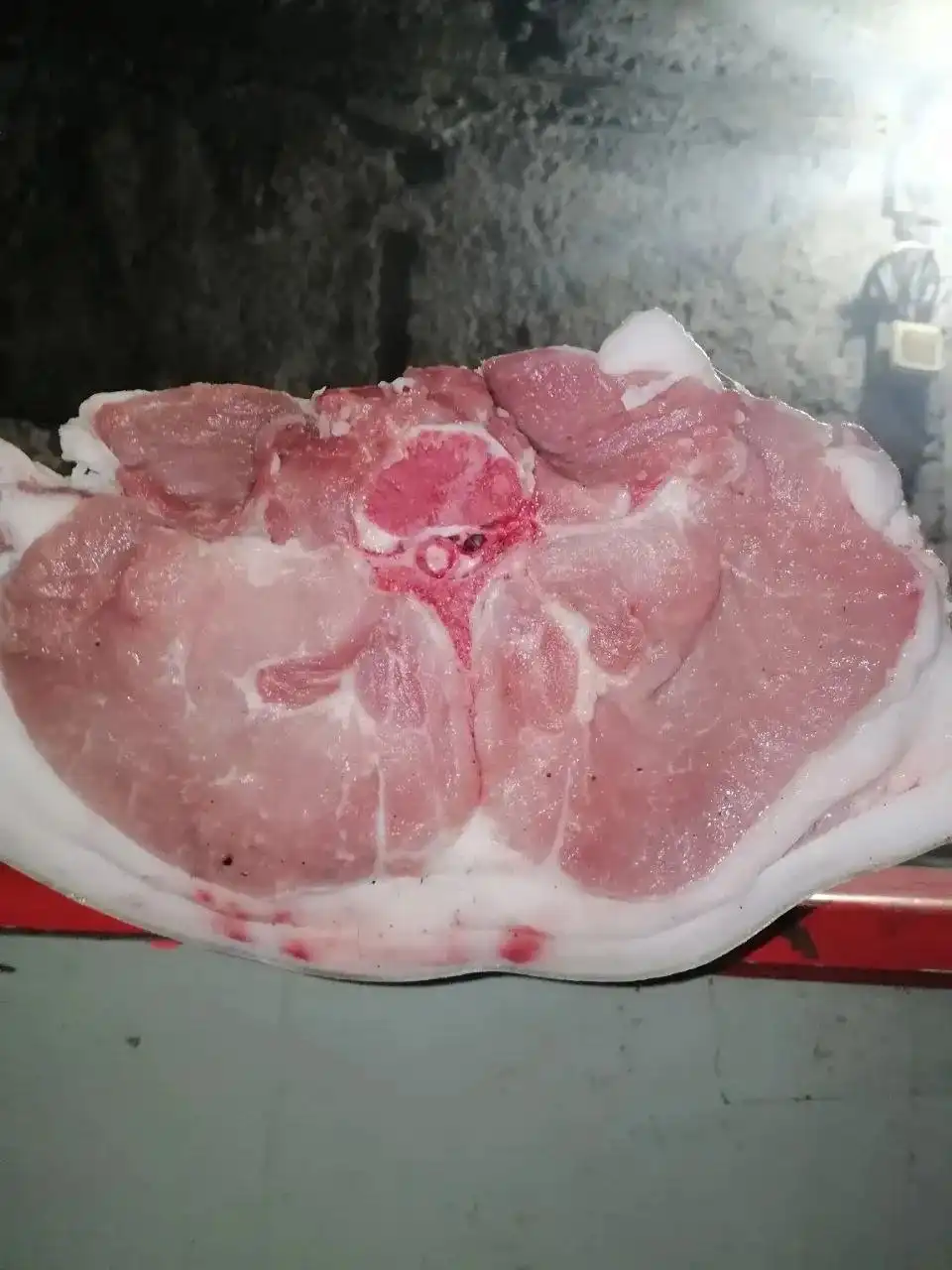 Продажа свежей свинины в Кемерово