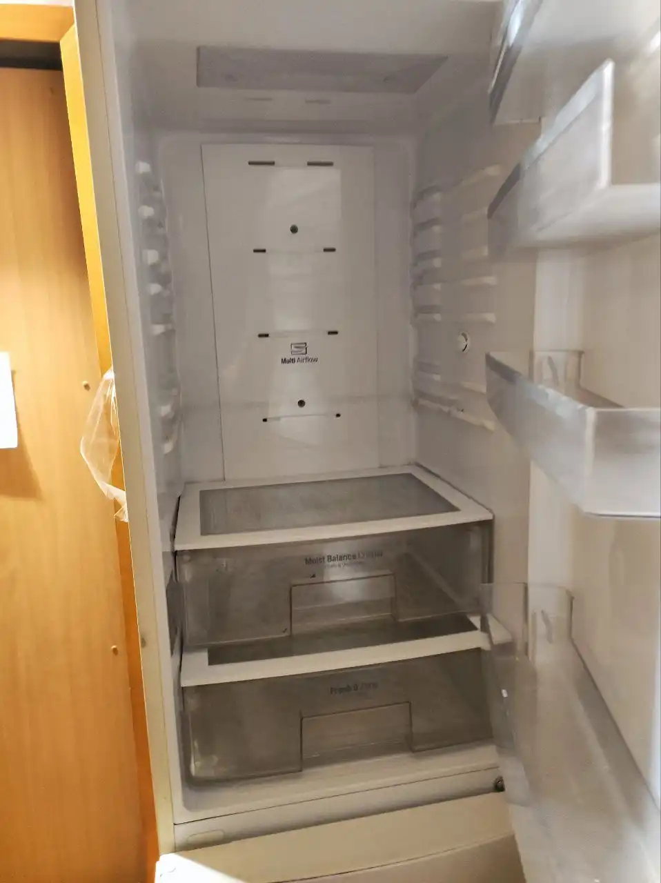 Продам холодильник с неисправным компрессором