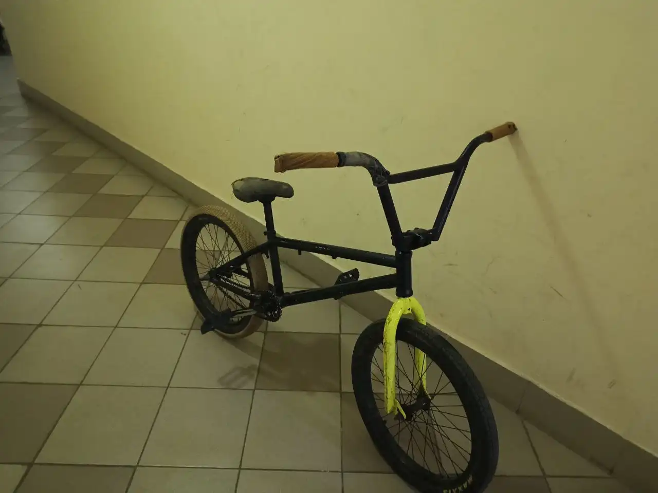 Продам кастомный BMX - Велоспорт (Хобби и отдых) в Кемерово