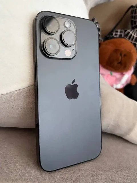 Продам iPhone 14 Pro 256 ГБ черный космос - Игровые консоли в Кемерово