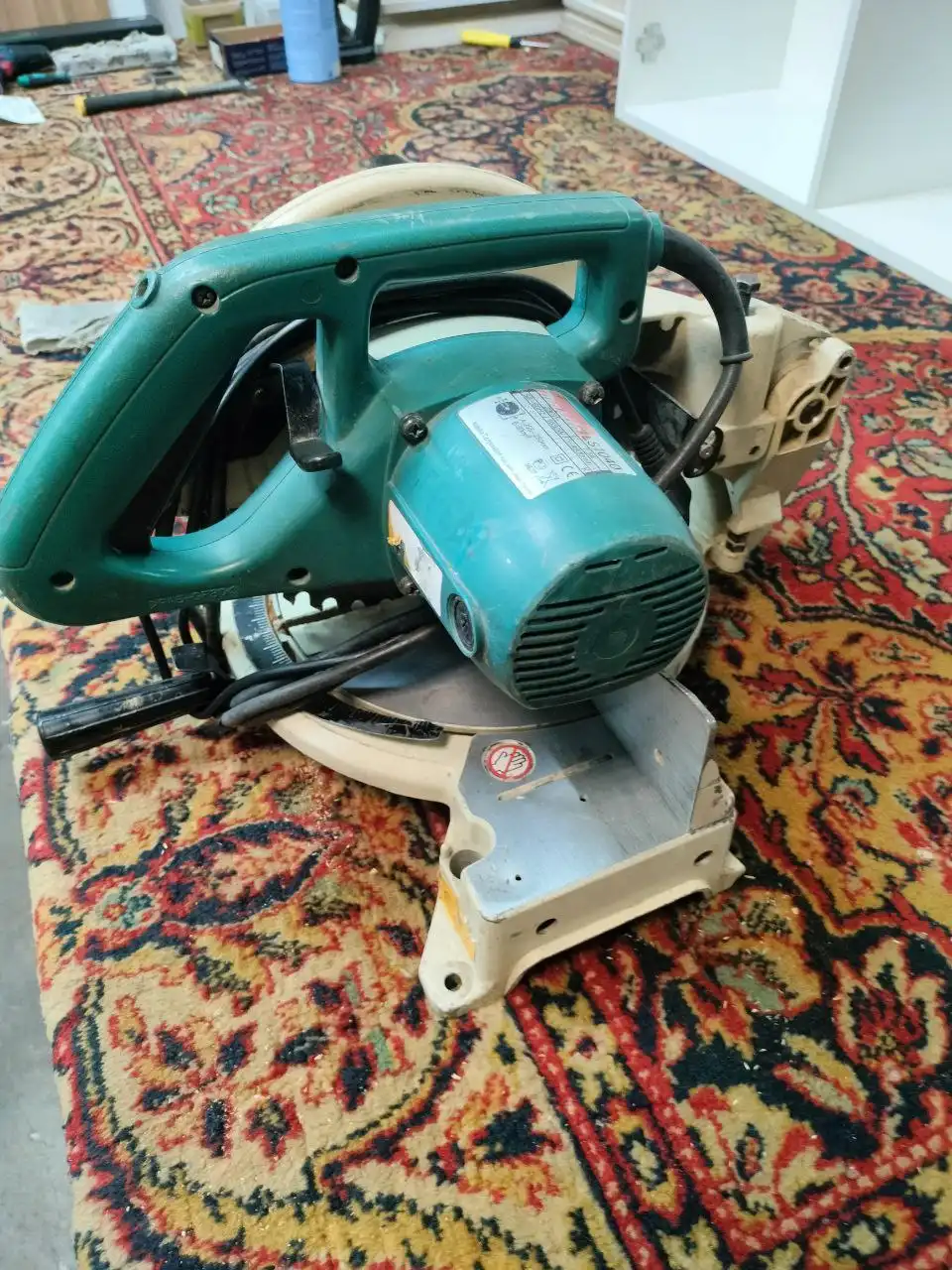 Торцевая пила б/у в отличном состоянии - Готовый бизнес и оборудование в Кемерово