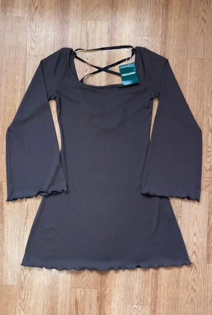 Женское платье новое с биркой - Мужская одежда в Кемерово