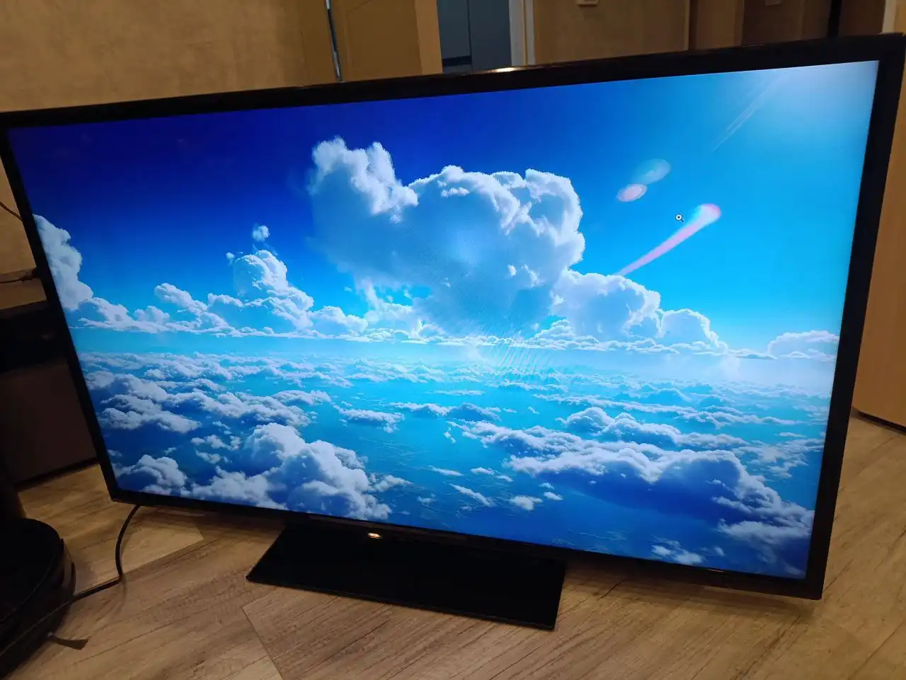 Продажа 3 телевизоров Dexp и LG - Телевизоры (Электроника) в Кемерово