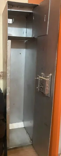 Продажа двух сейфов - Подарки в Кемерово