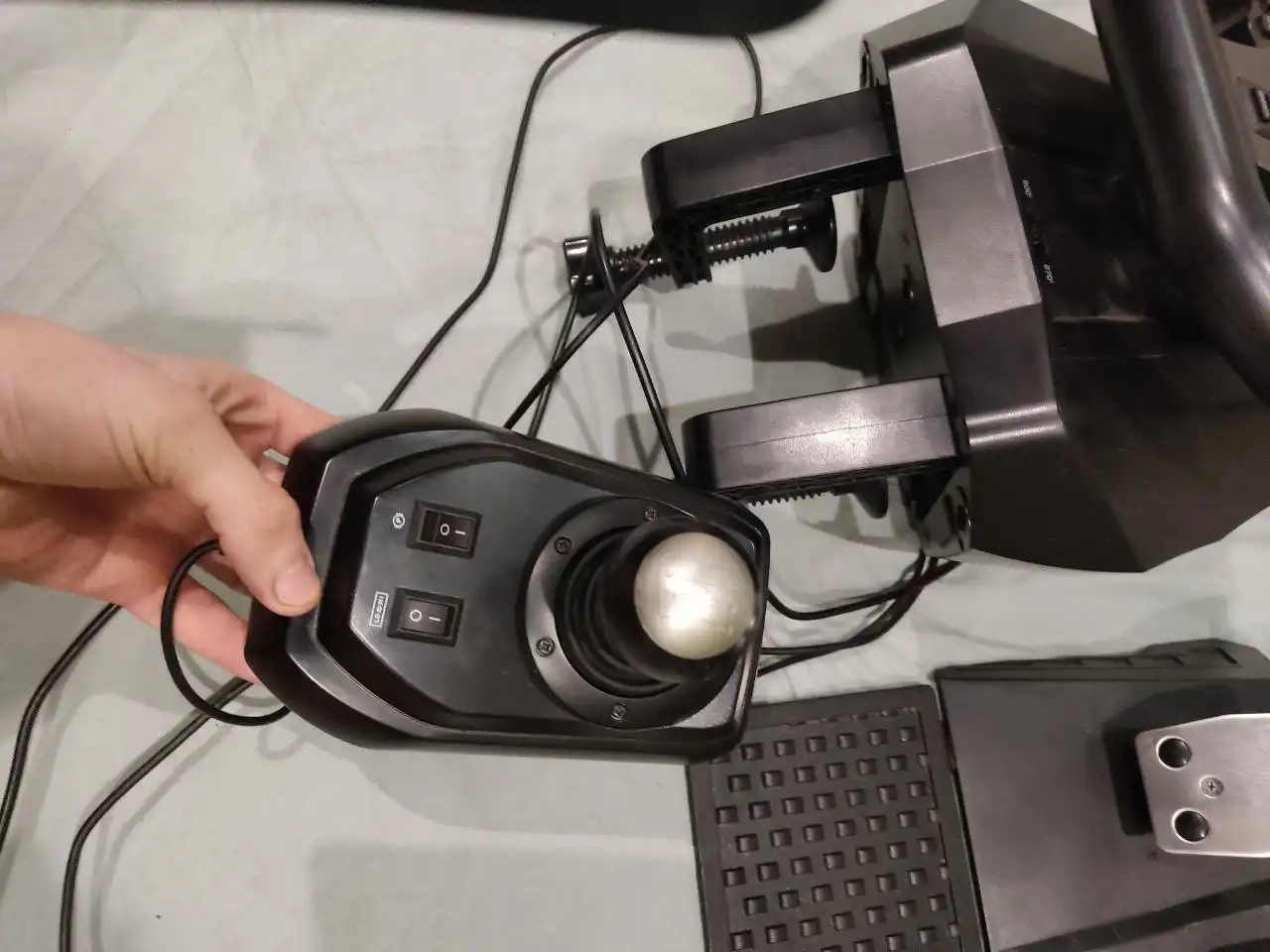 Xbox One X 1TB с геймпадом и рулем - Игровые приставки (Электроника) в Кемерово