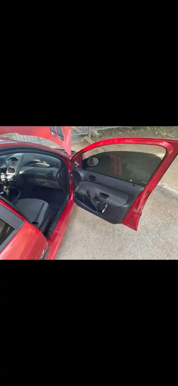 Продам двигатель с коробкой передач