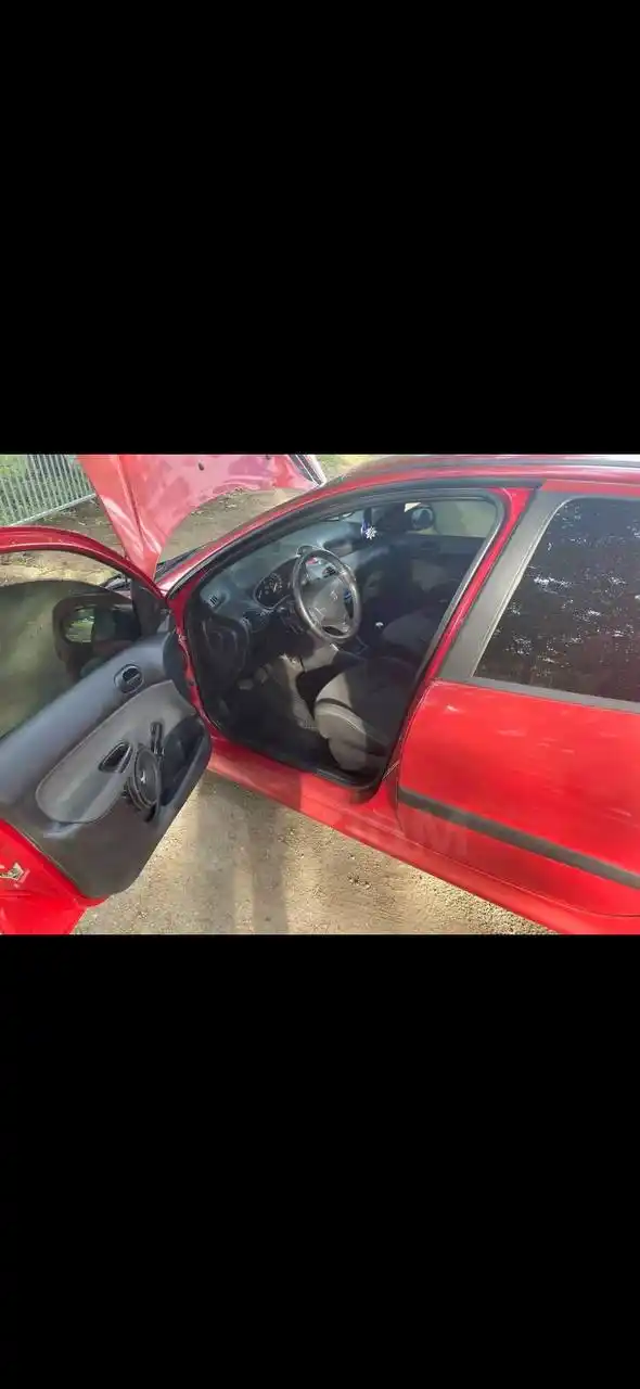 Продам двигатель с коробкой передач