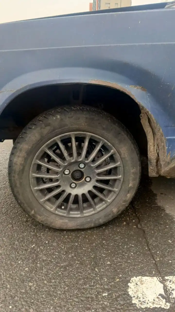 Продам литье 4 диска с резиной лето 4×98