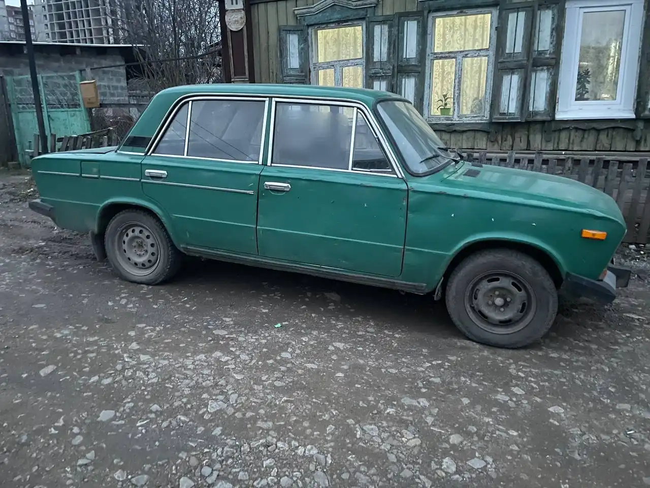 ВАЗ-2106 1986 года выпуска в отличном состоянии