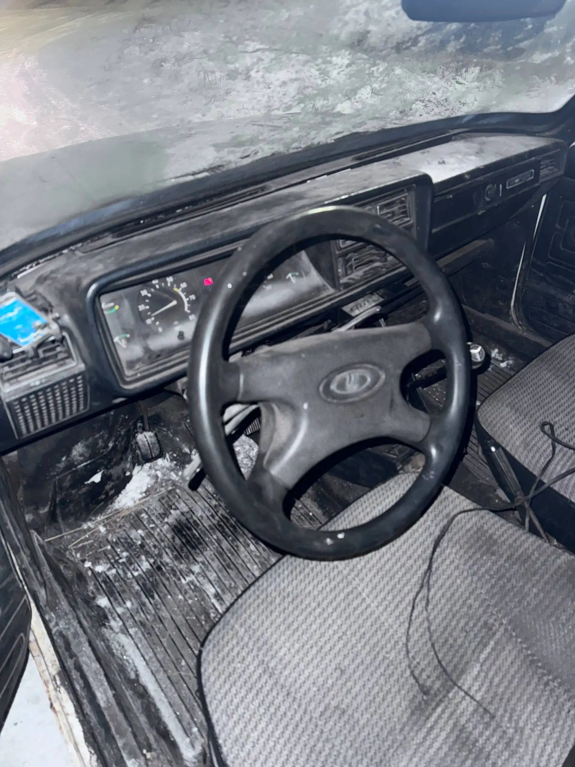 ВАЗ 2104 1999 года выпуска в хорошем состоянии