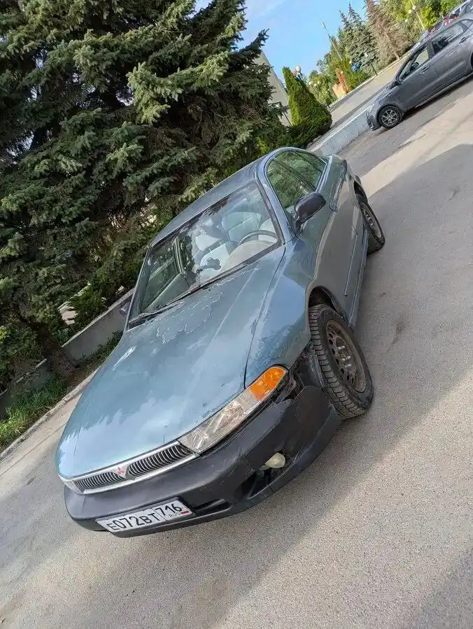 Mitsubishi Galant 8 USA 2.4 литра 4G64 срочная продажа