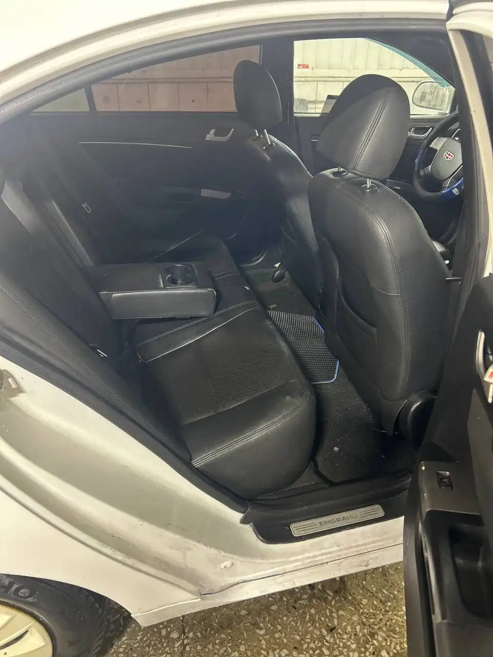 Geely Emgrand EC7 2013 года